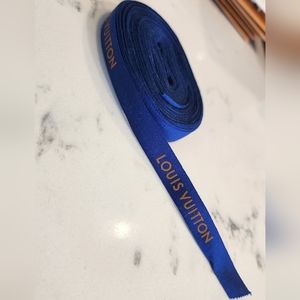 LOUIS VUITTON - Gift ribbons (Authentic)